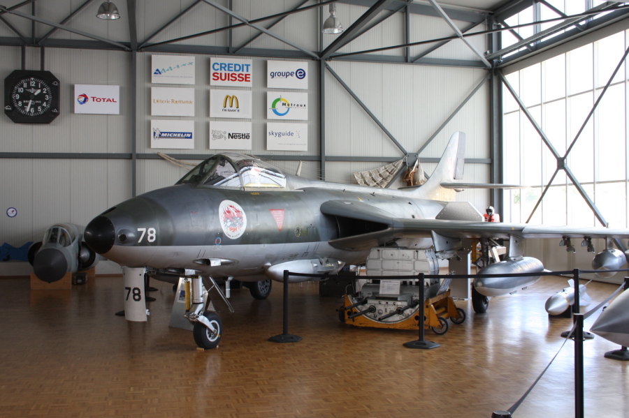J-4078 Hawker Hunter Mk.58